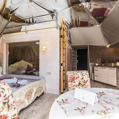 Glamp Royal Hotel Biały Dunajec Buitenkant foto