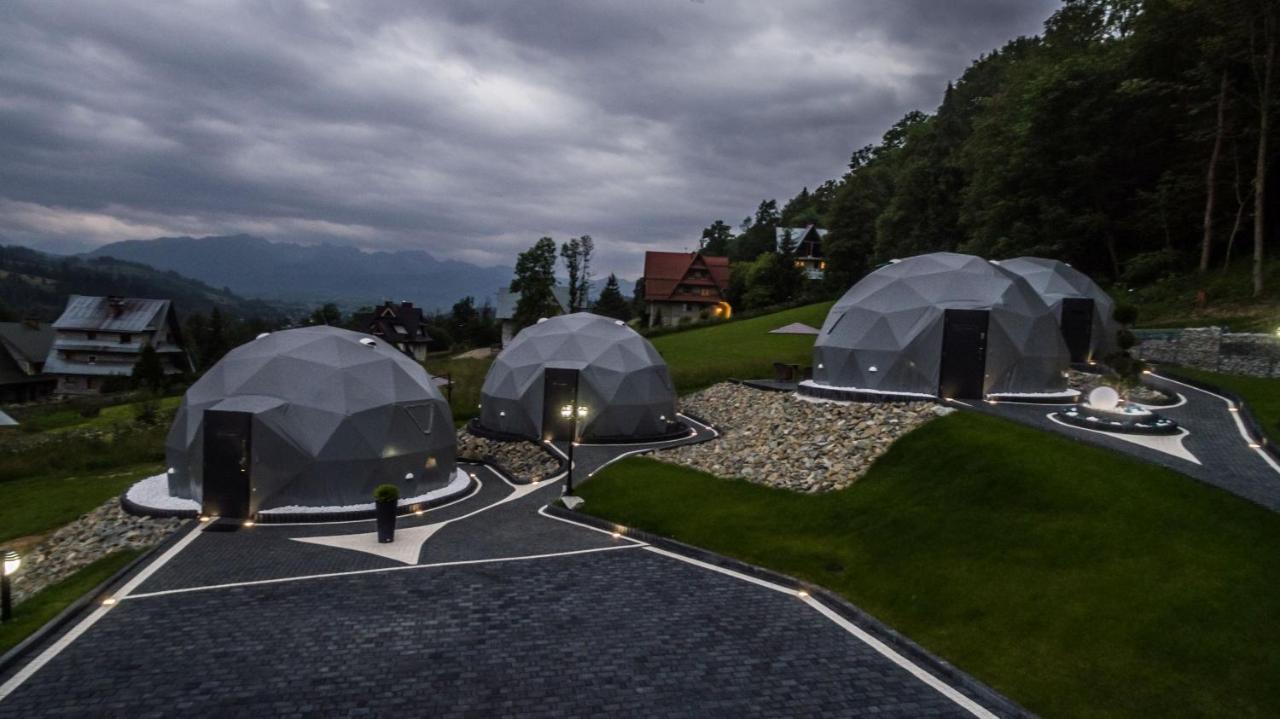 Glamp Royal Hotel Biały Dunajec Buitenkant foto