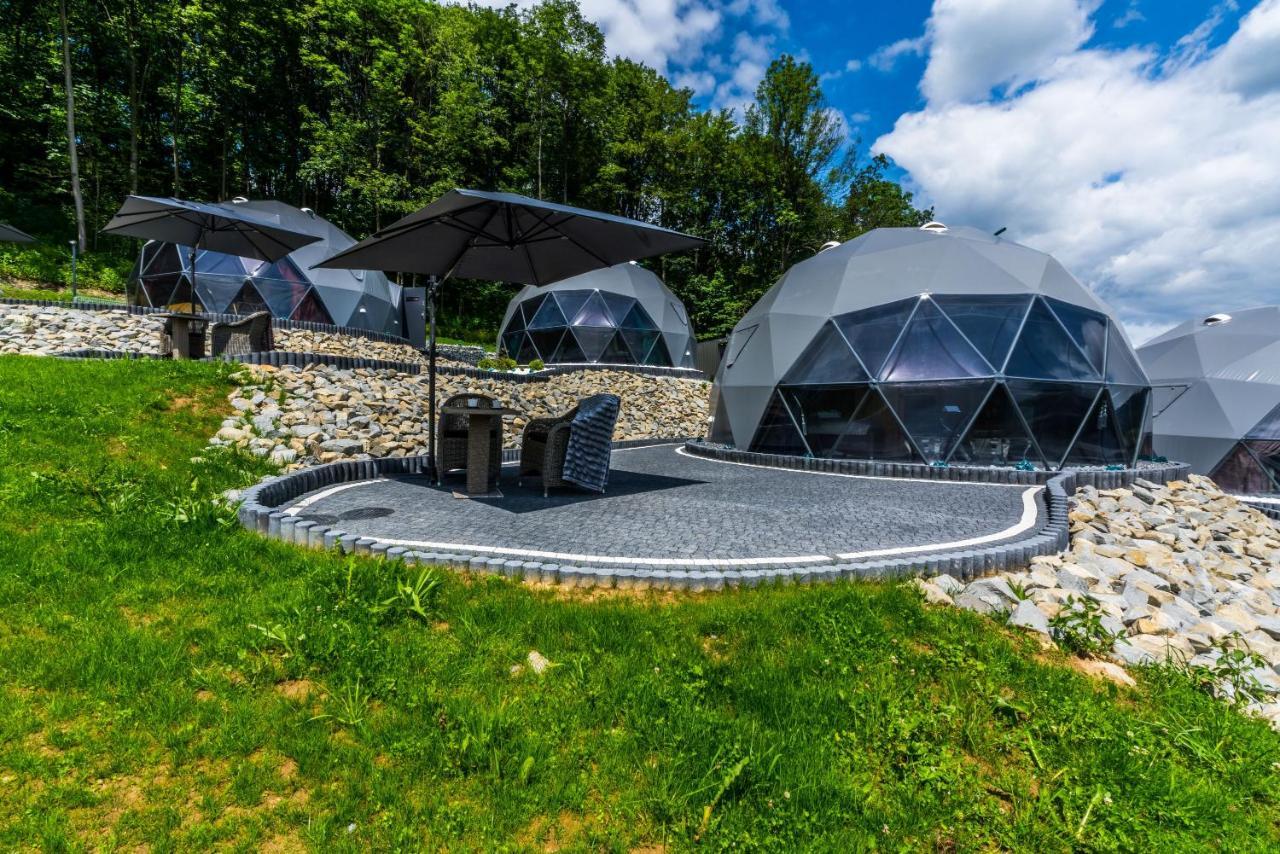 Glamp Royal Hotel Biały Dunajec Buitenkant foto