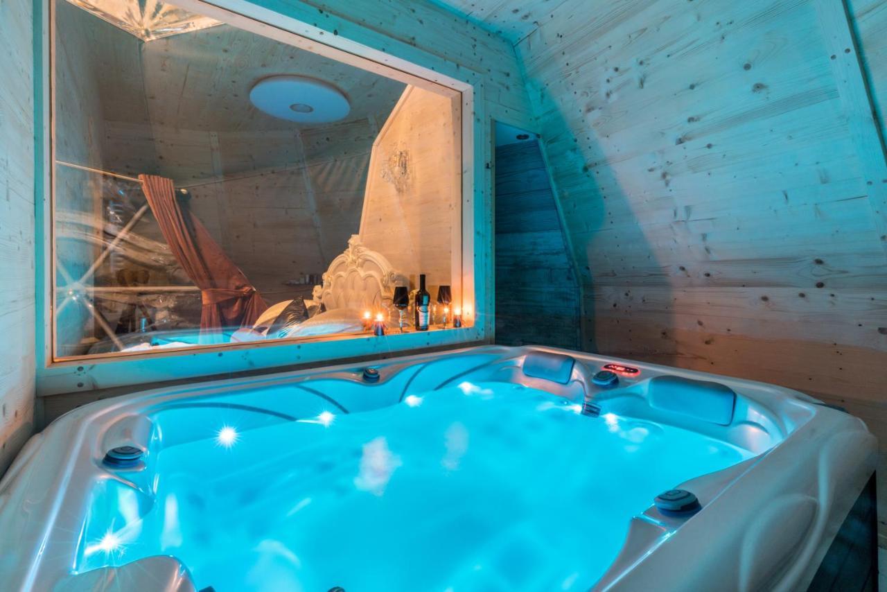 Glamp Royal Hotel Biały Dunajec Buitenkant foto